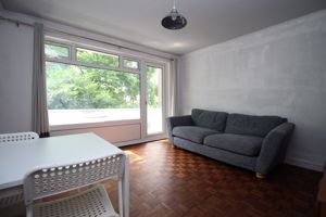Living Room- click for photo gallery